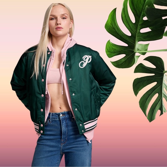 NWT VS PINK VARSITY JACKET DEEP IN FOREST LIMITED EDITION LARGE PLUS FREE TOTE - Picture 13 of 16